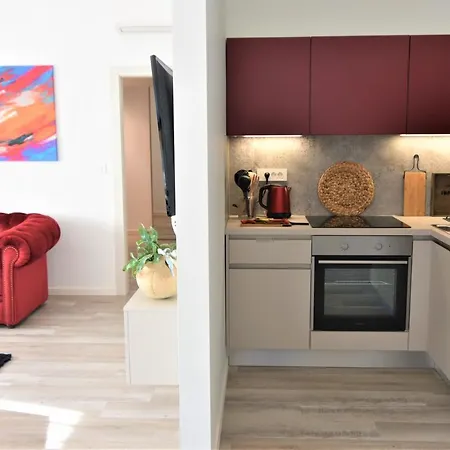 住宿加早餐酒店 Letorina And With Pool 马图利