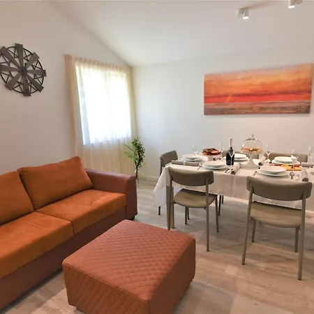 Letorina And With Pool