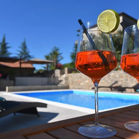 Letorina And With Pool 4* 马图利