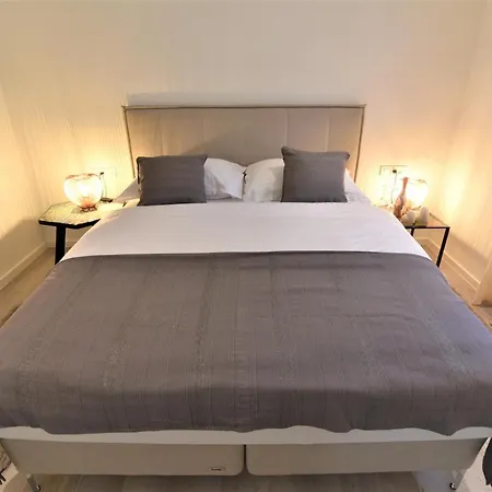 Letorina And With Pool