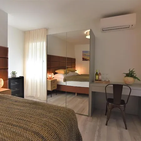 Letorina And With Pool 4* 马图利