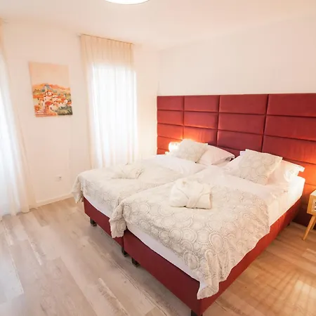 Couette-café Letorina And With Pool 4*